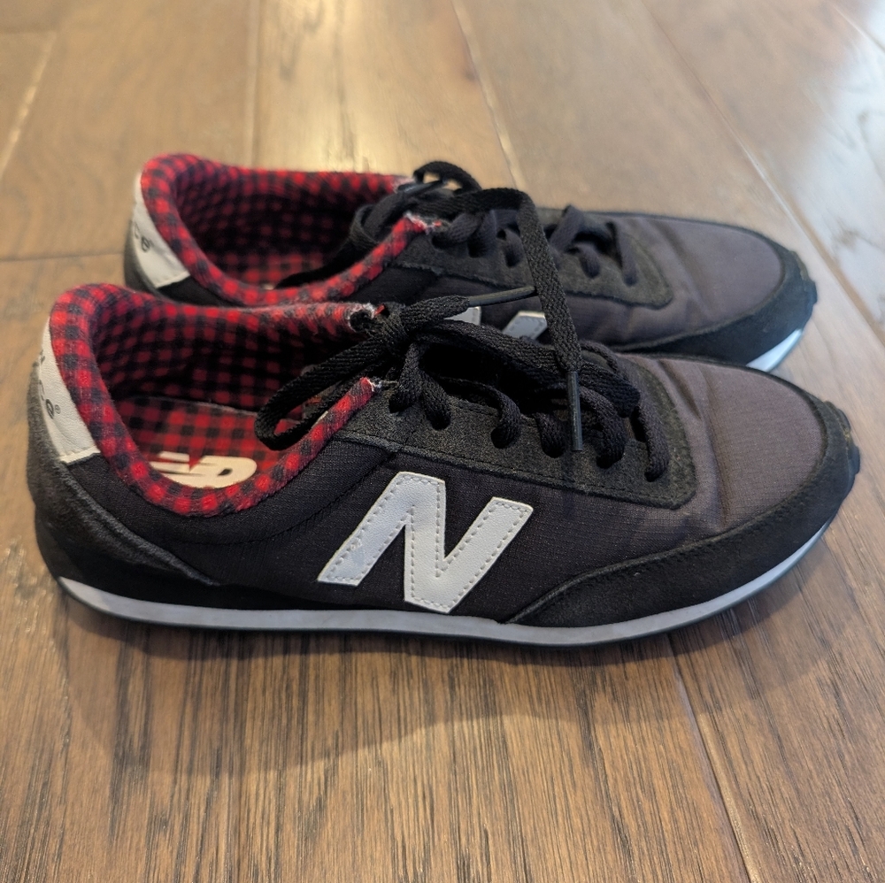 New Balance Sneakers Sz 6